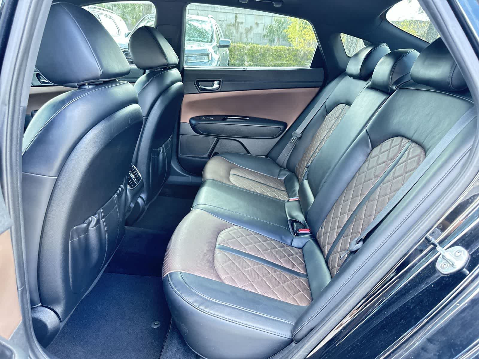 Thumbnail: 2019 Kia Optima - 15