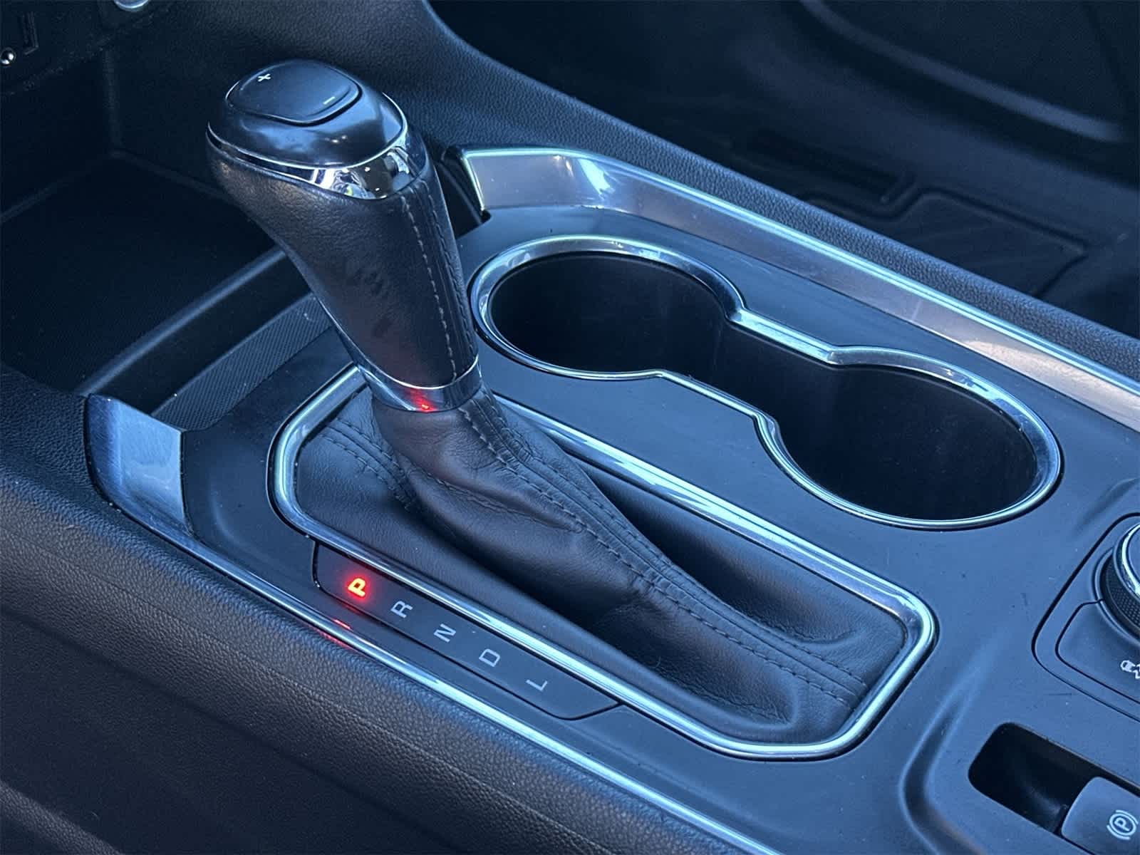 Thumbnail: 2020 Chevrolet Traverse - 21