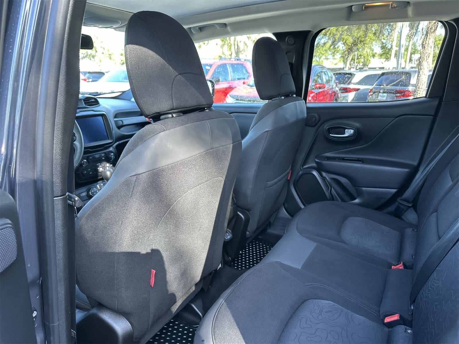 Thumbnail: 2022 Jeep Renegade - 14