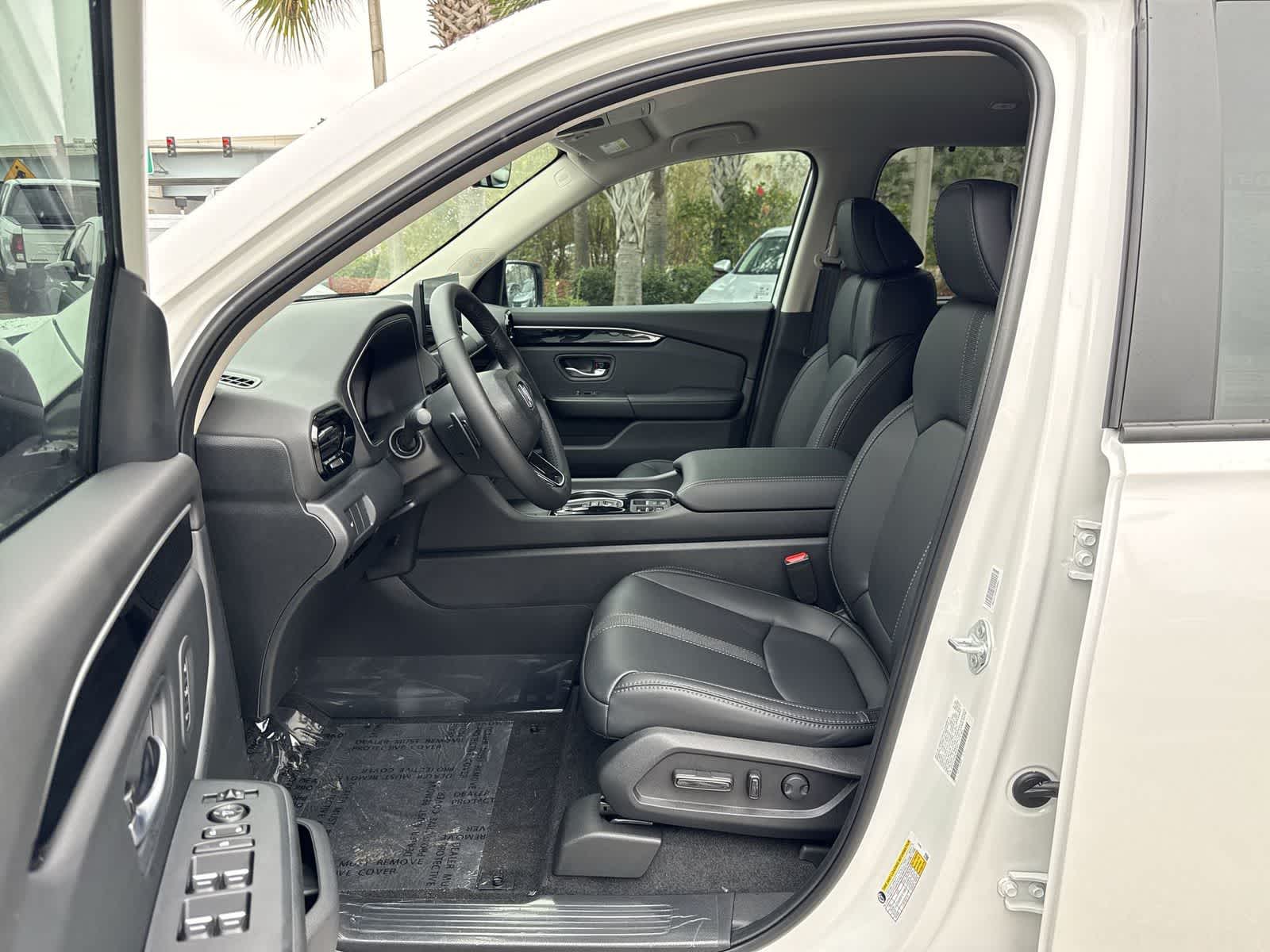 Thumbnail: 2026 Honda Pilot - 2