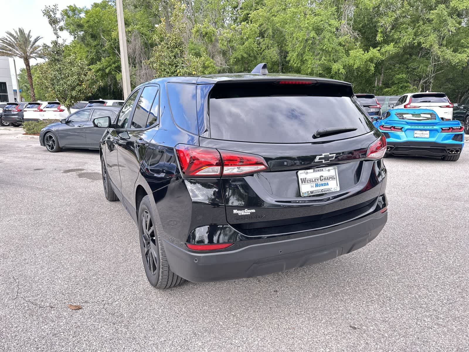 Thumbnail: 2023 Chevrolet Equinox - 4