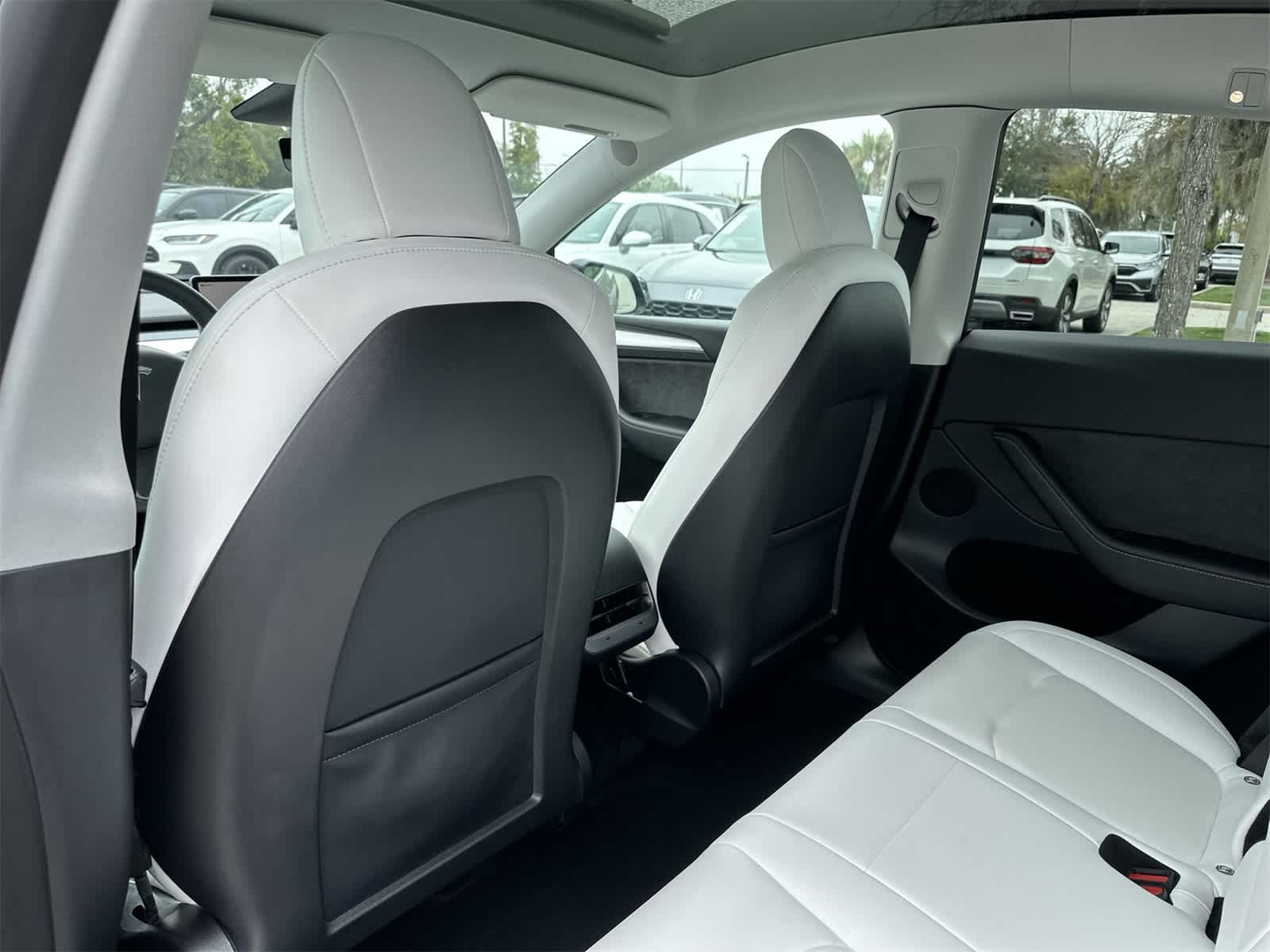 Thumbnail: 2023 Tesla Model Y - 14