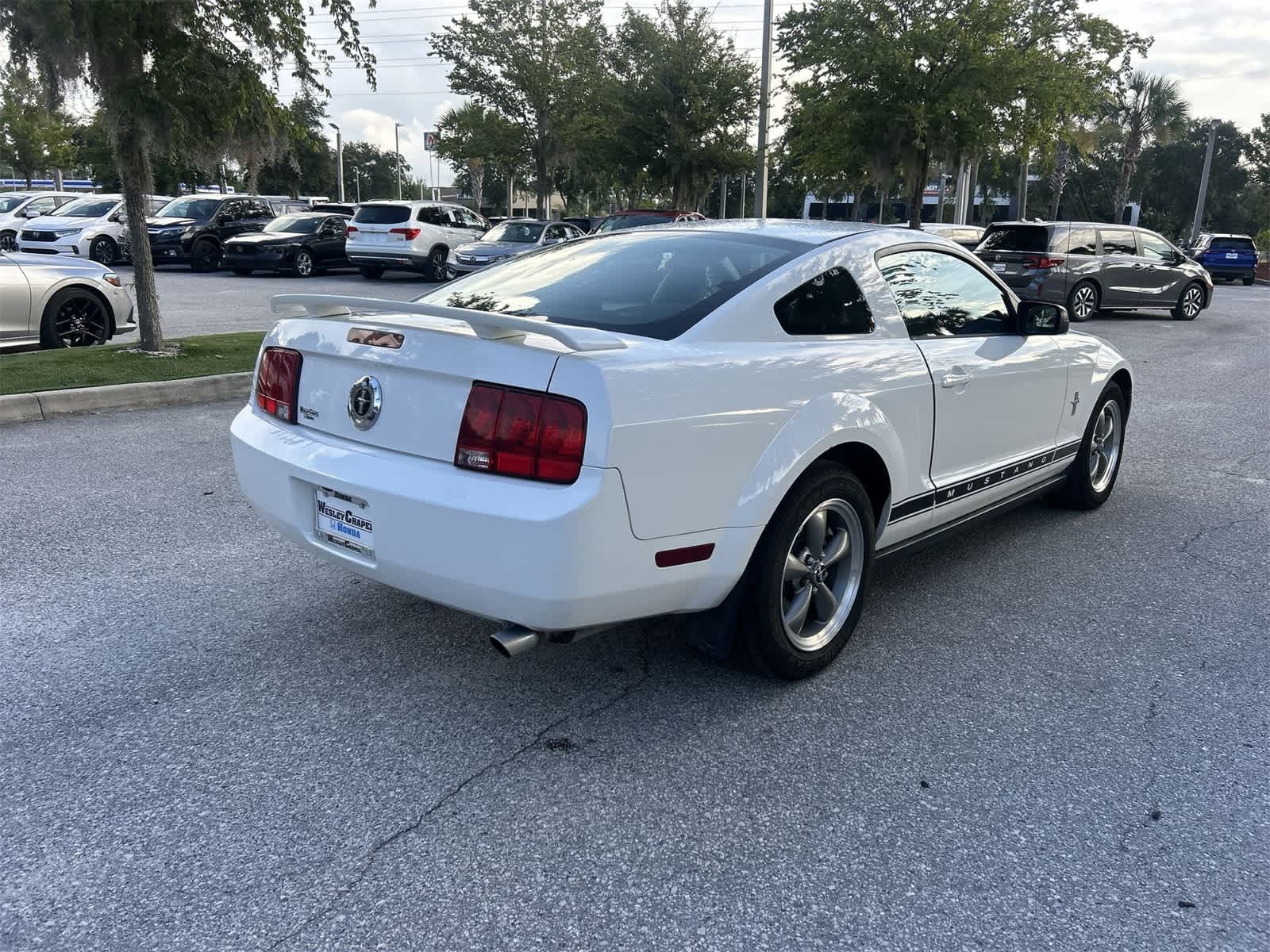 Thumbnail: 2006 Ford Mustang - 6