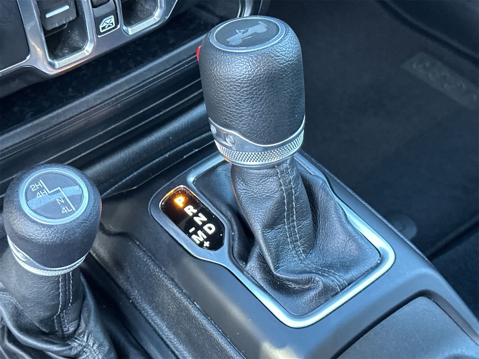 Thumbnail: 2022 Jeep Wrangler - 21