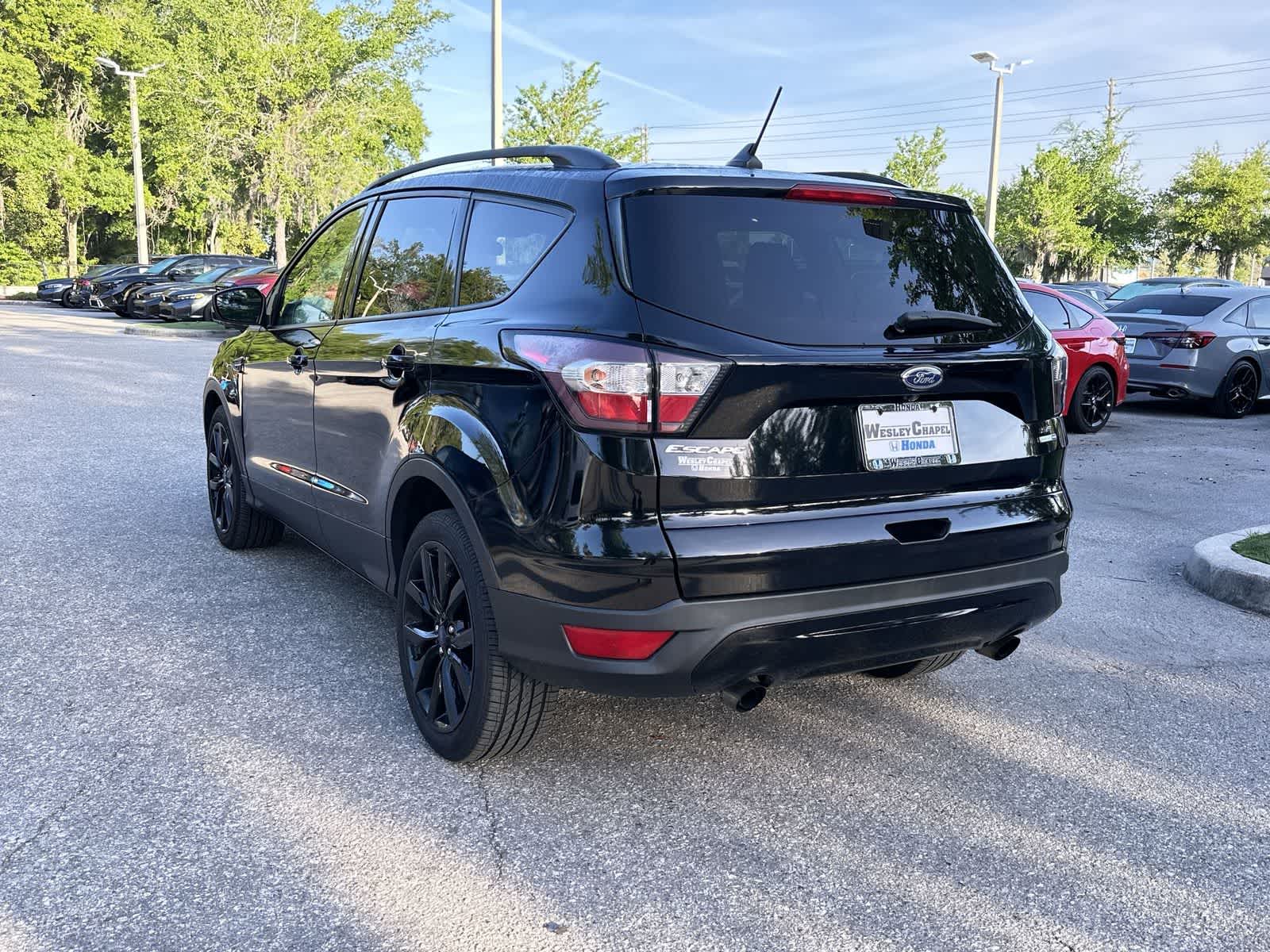 Thumbnail: 2018 Ford Escape - 4