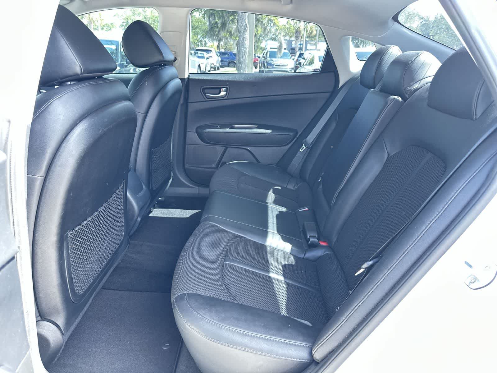 Thumbnail: 2019 Kia Optima - 15