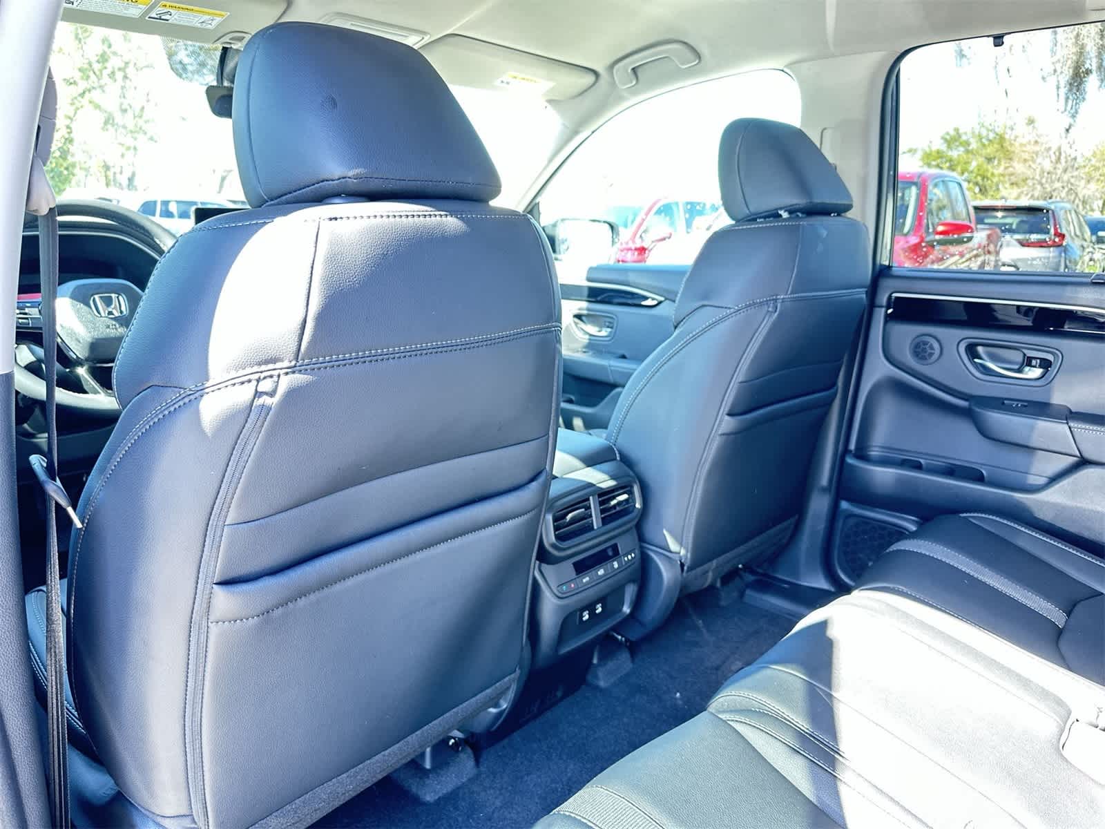 Thumbnail: 2026 Honda Pilot - 14