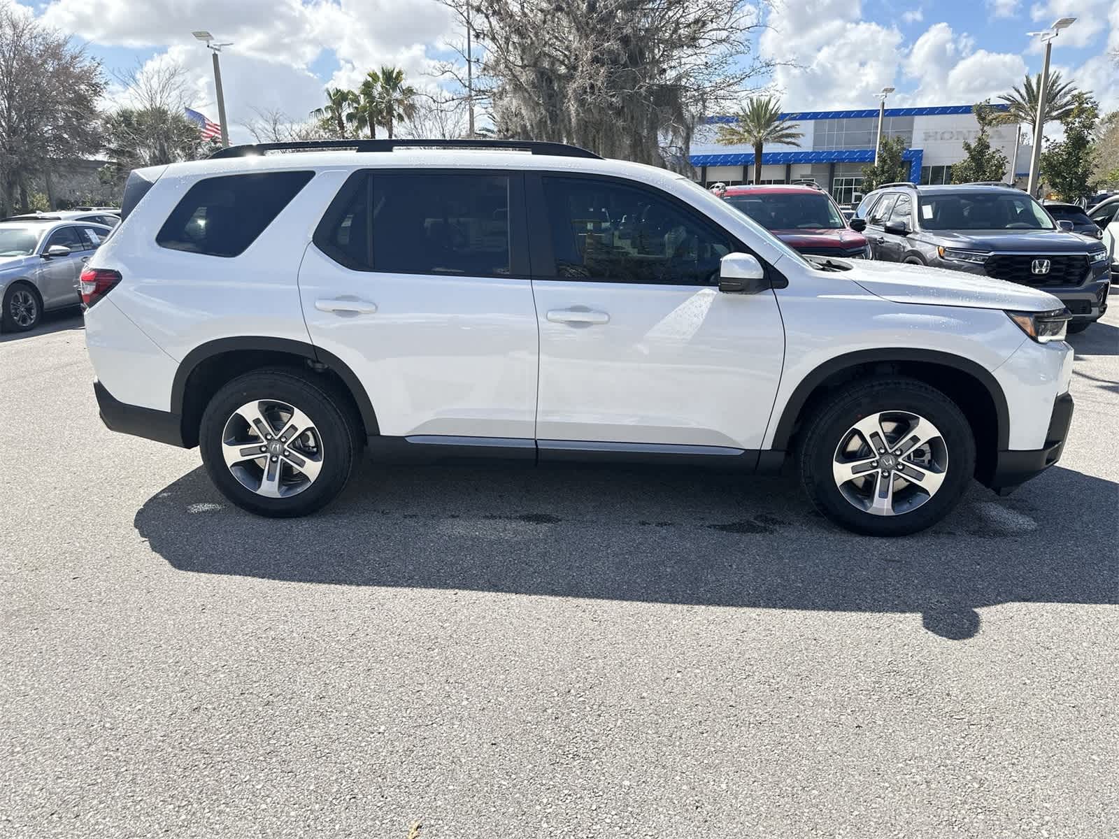 Thumbnail: 2026 Honda Pilot - 7