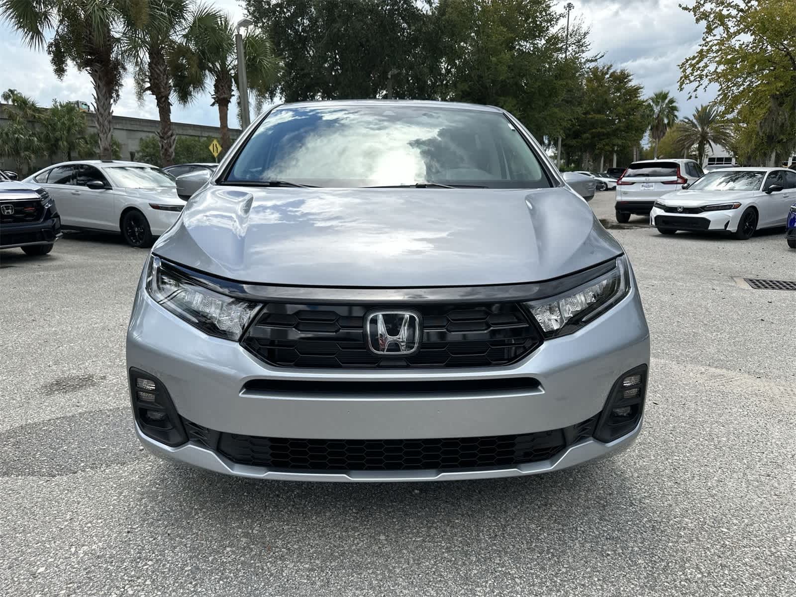 Thumbnail: 2026 Honda Odyssey - 8