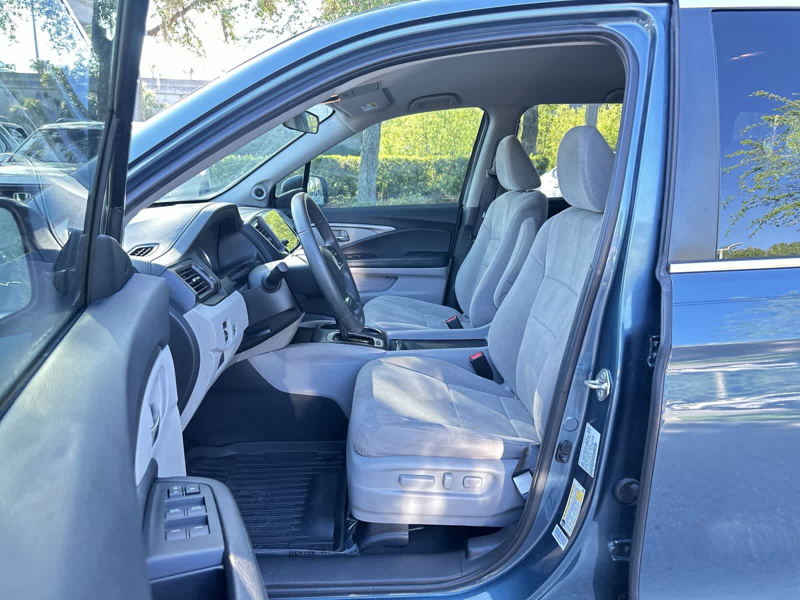 Thumbnail: 2020 Honda Pilot - 2