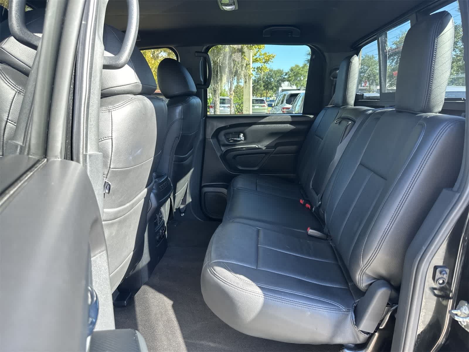Thumbnail: 2018 Nissan Titan - 14