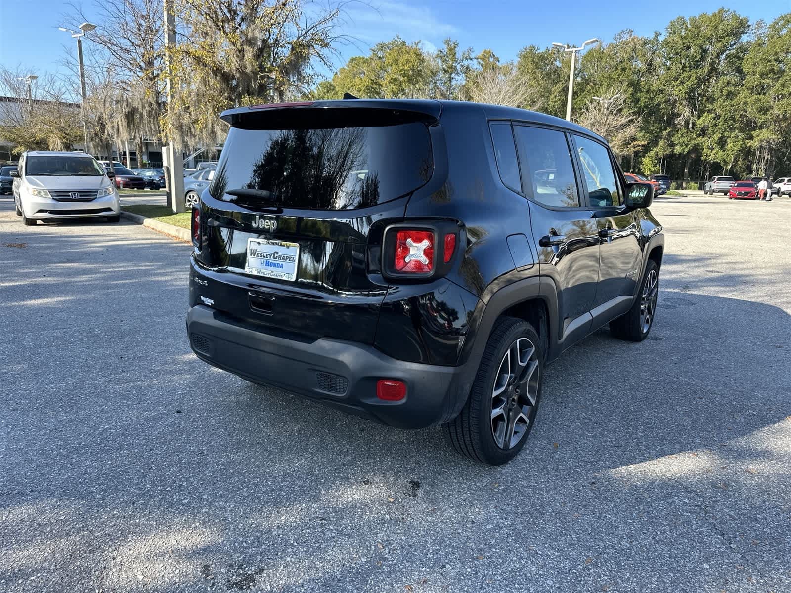 Thumbnail: 2021 Jeep Renegade - 6