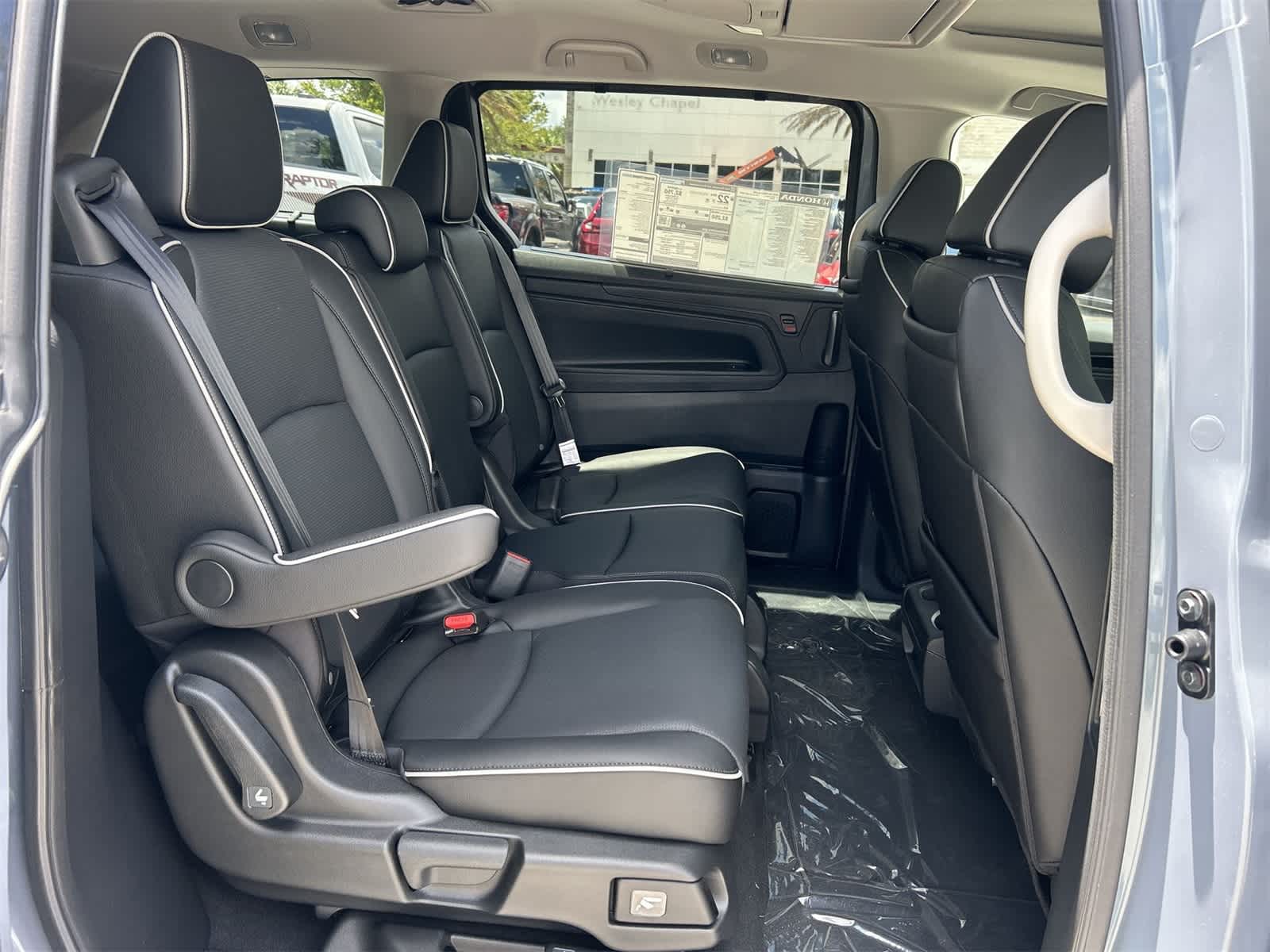 Thumbnail: 2026 Honda Odyssey - 16