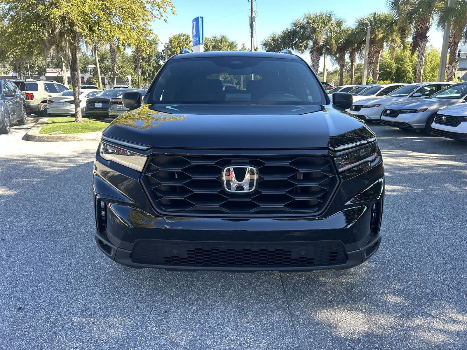 Thumbnail: 2025 Honda Pilot - 9