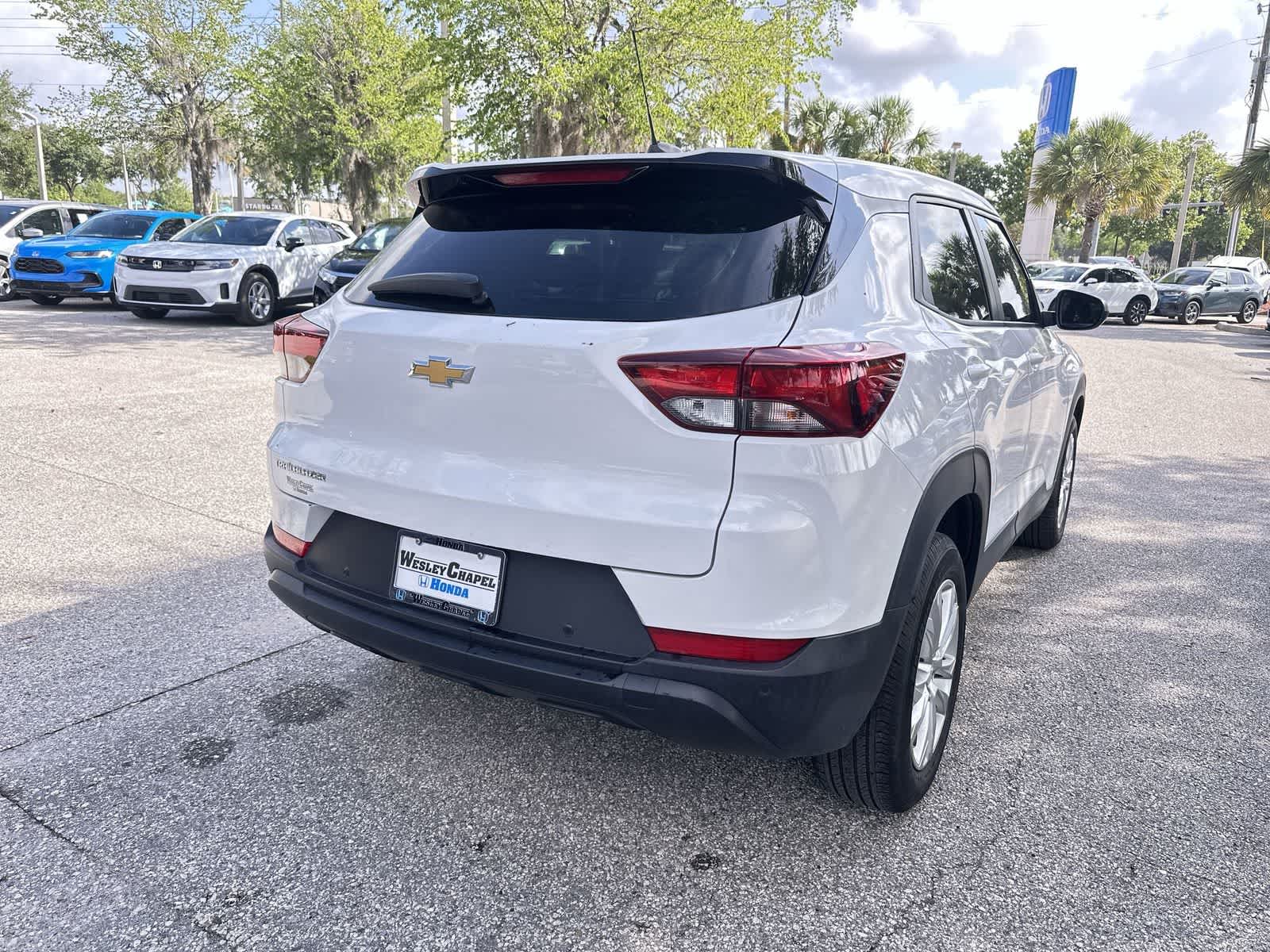 Thumbnail: 2021 Chevrolet TrailBlazer - 6