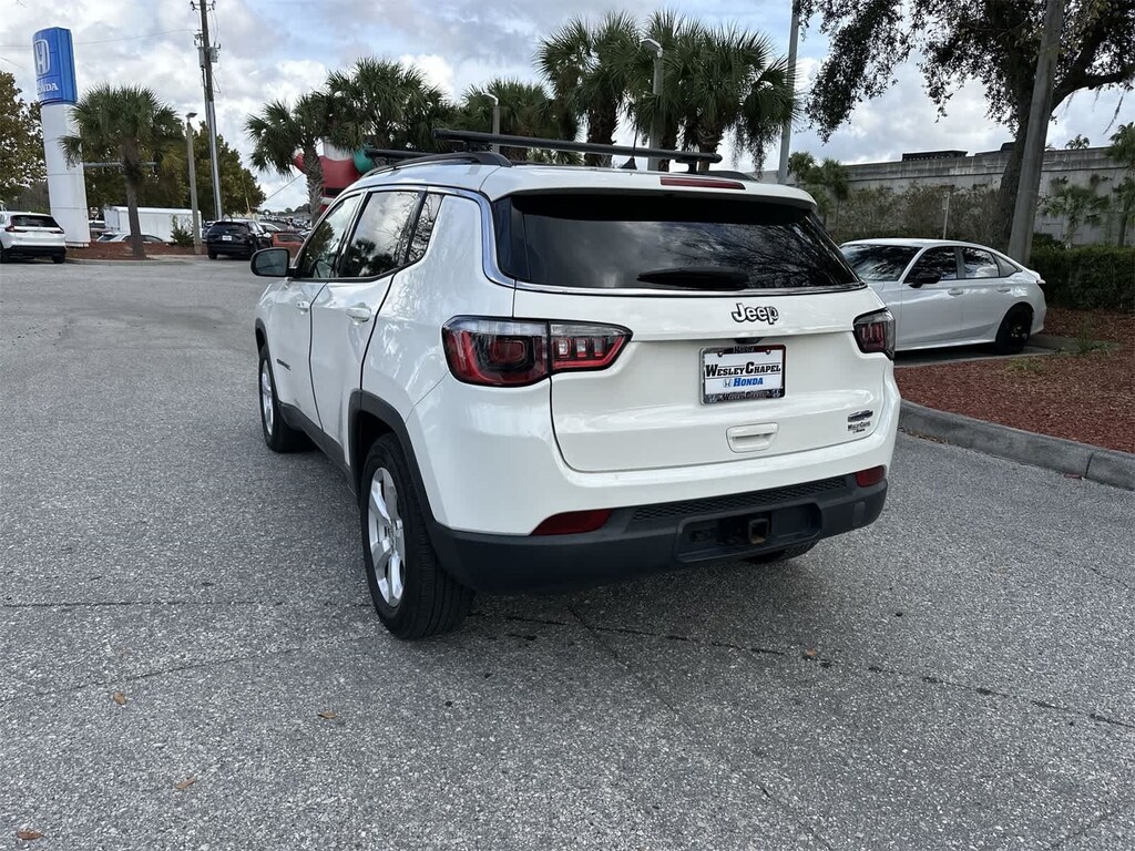 Used 2018 Jeep Compass Latitude FWD SUV
