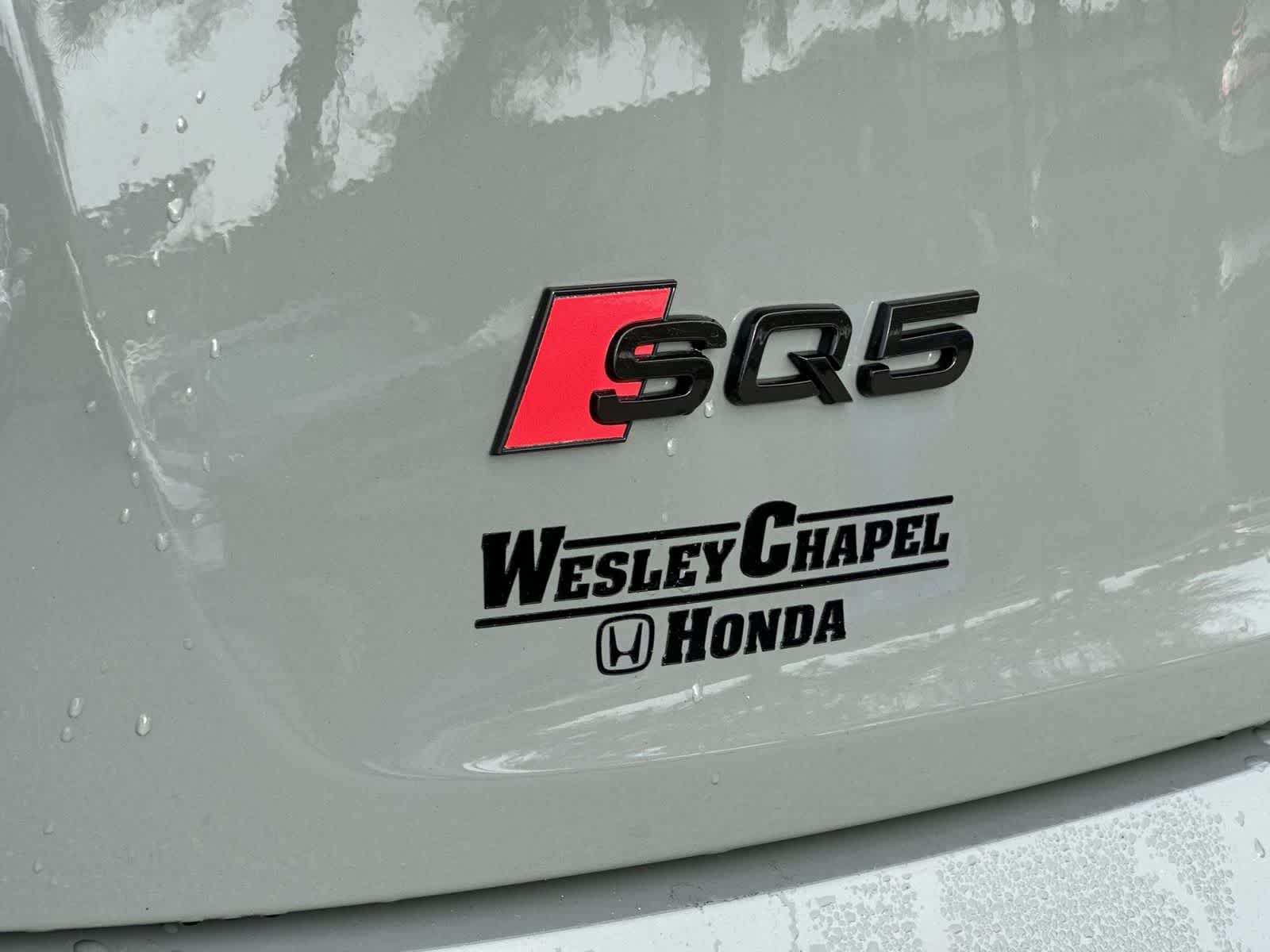 Thumbnail: 2021 Audi SQ5 - 11