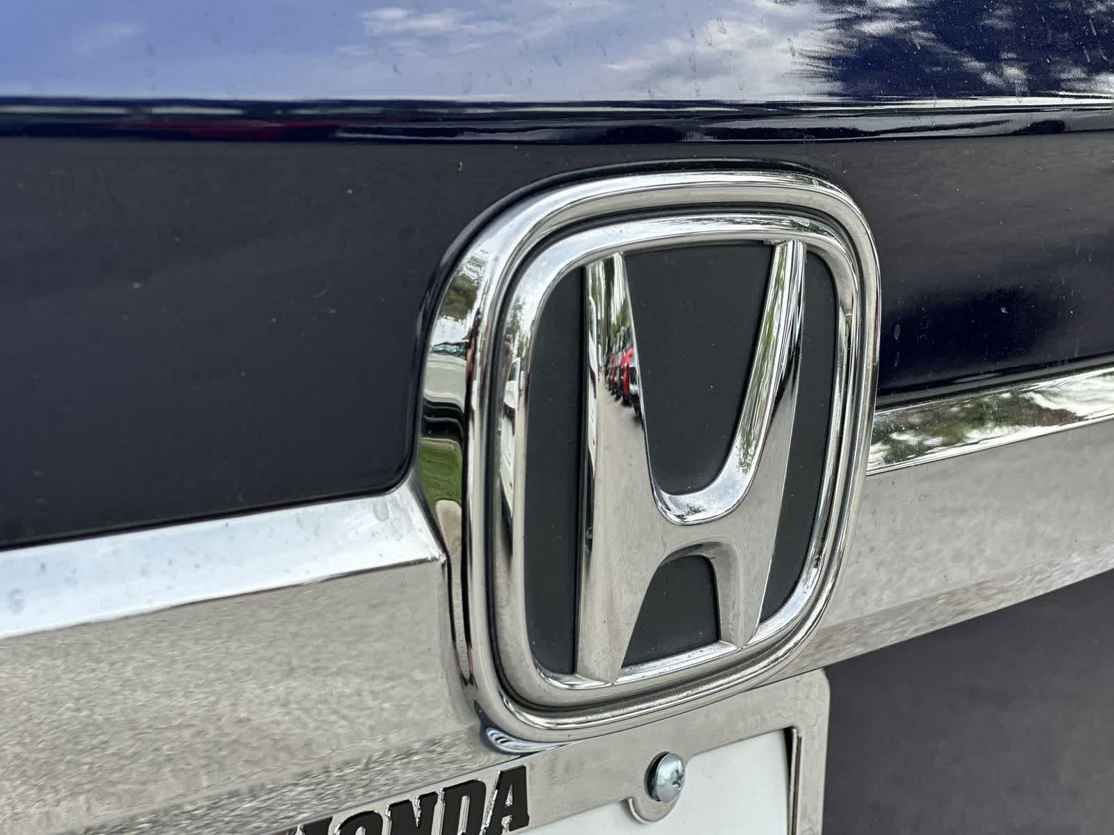 Thumbnail: 2019 Honda Odyssey - 10