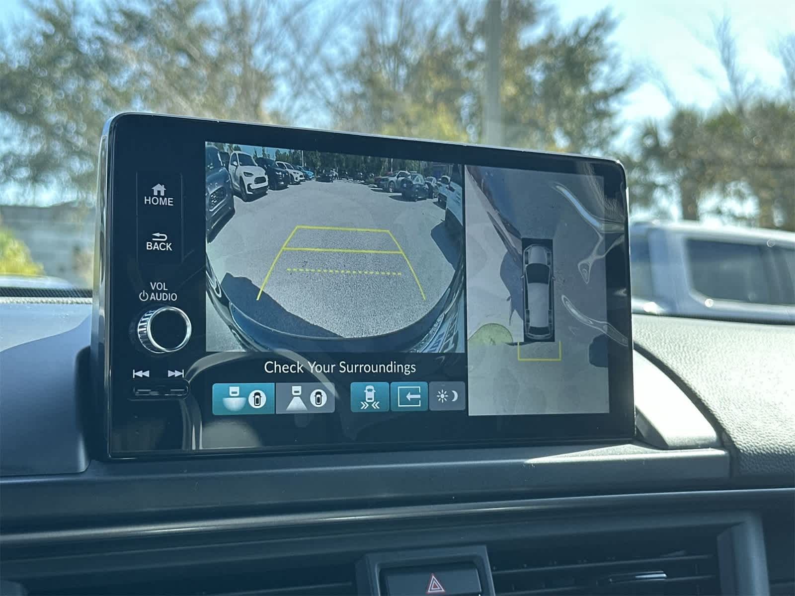 Thumbnail: 2025 Honda Pilot - 20