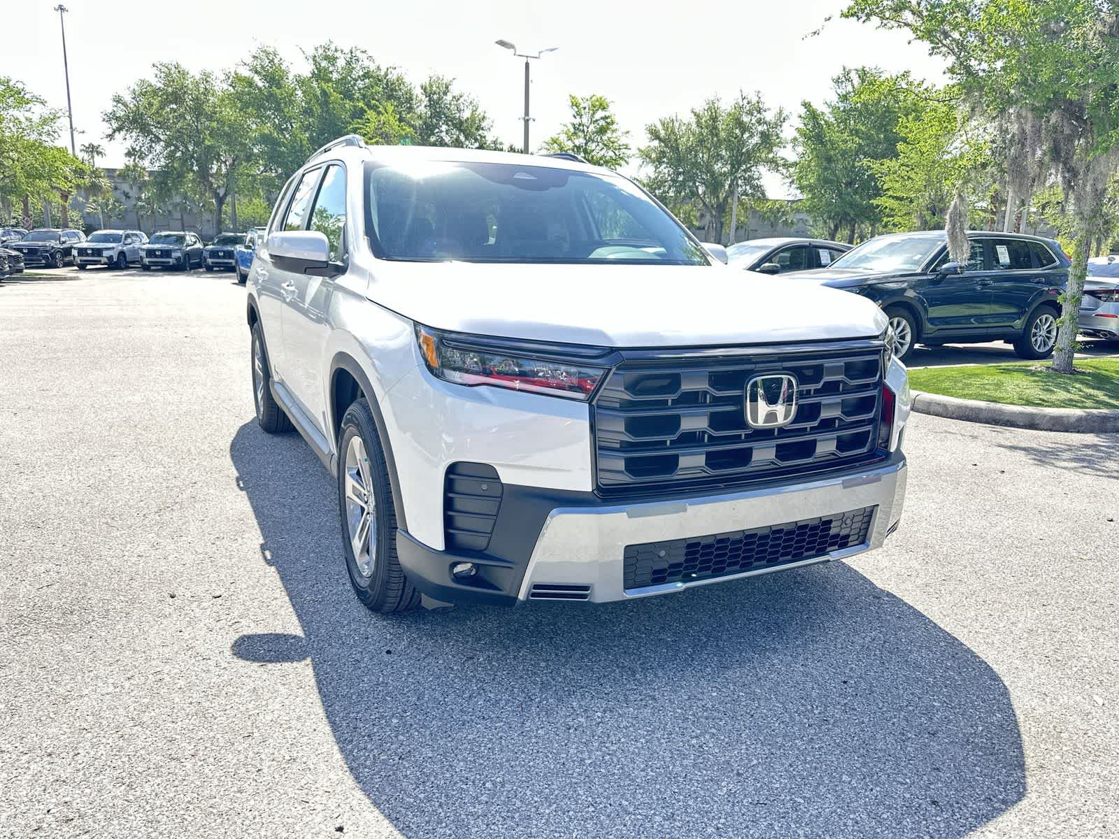 Thumbnail: 2026 Honda Pilot - 8