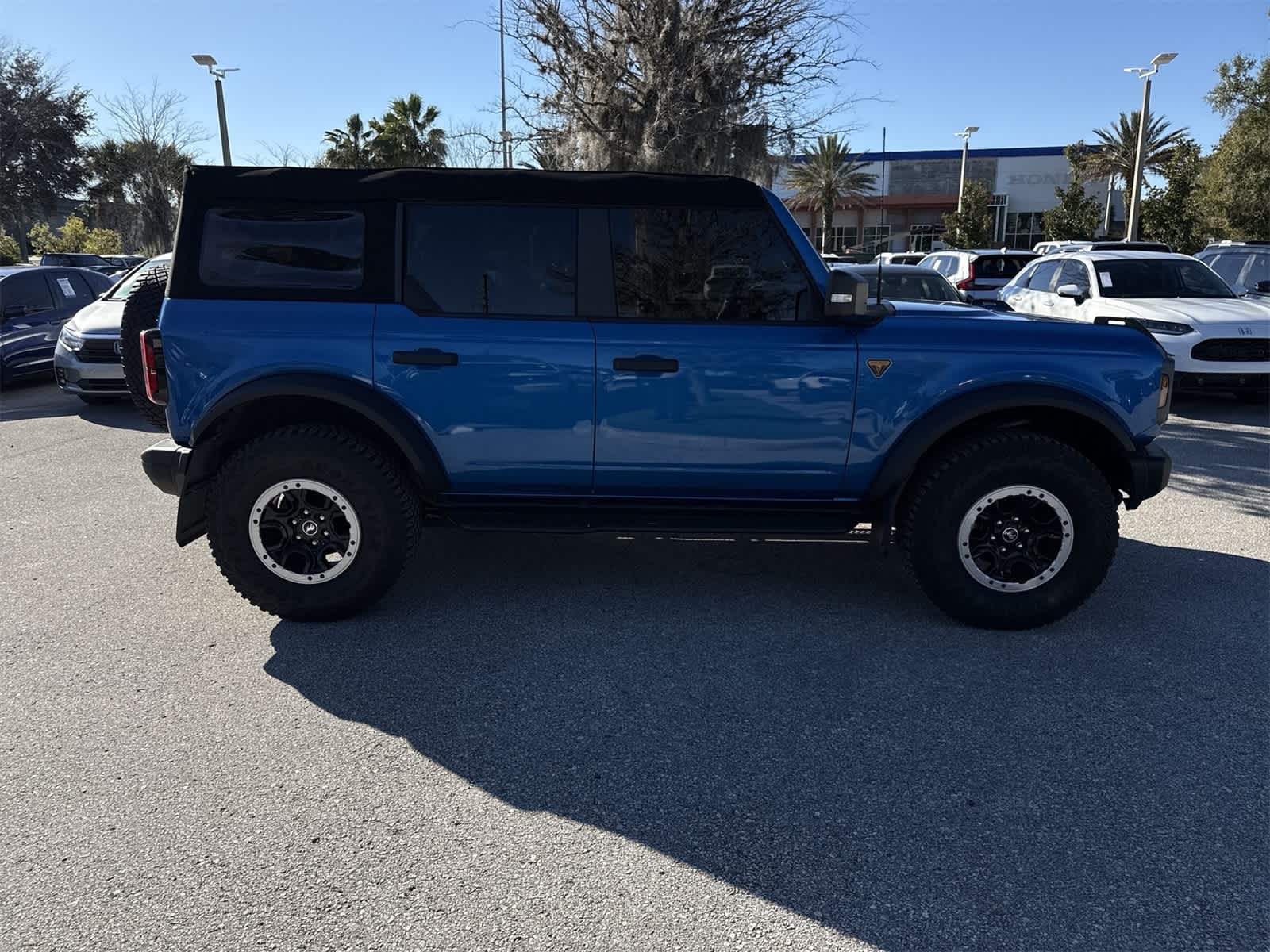 Thumbnail: 2023 Ford Bronco - 7