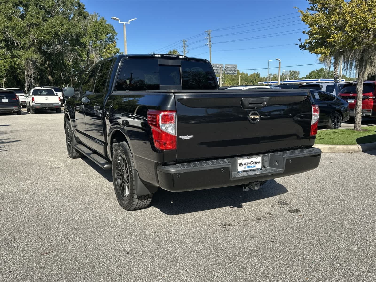 Thumbnail: 2018 Nissan Titan - 4