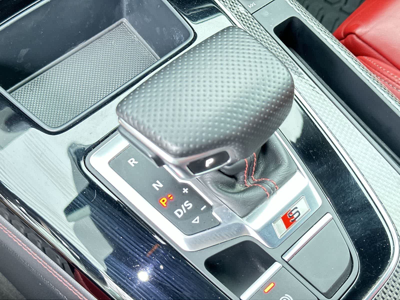 Thumbnail: 2021 Audi SQ5 - 21