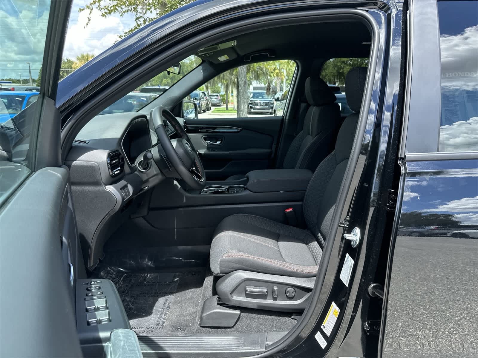 Thumbnail: 2025 Honda Pilot - 2