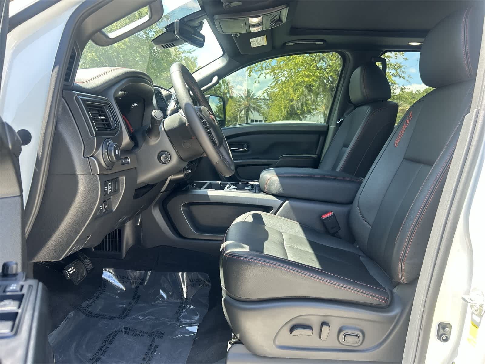 Thumbnail: 2024 Nissan Titan - 13