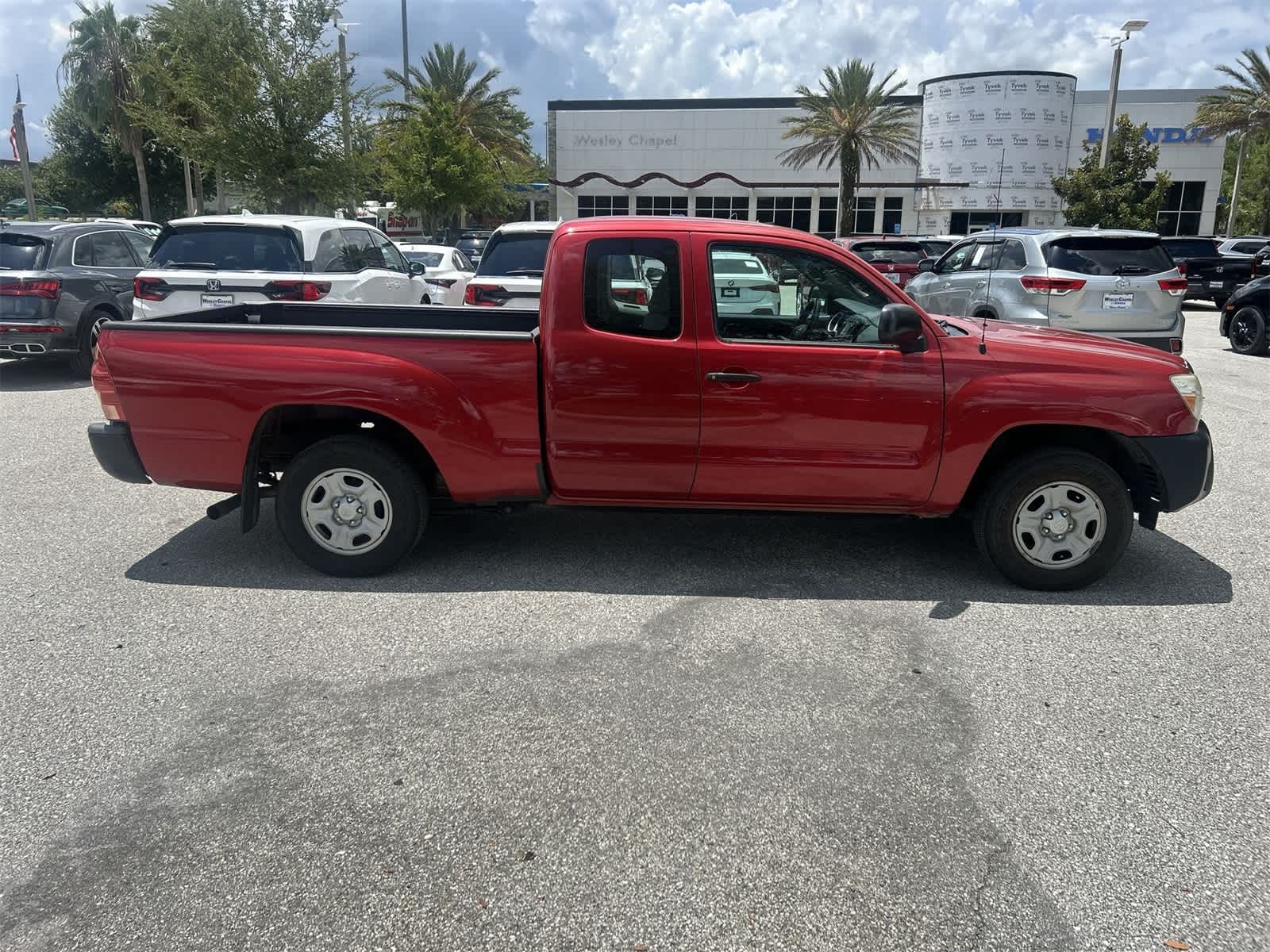 Thumbnail: 2015 Toyota Tacoma - 7