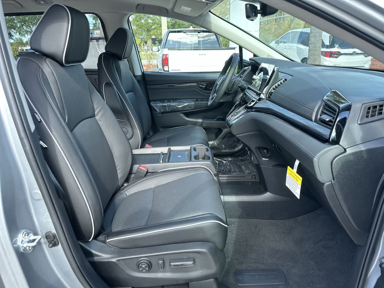 Thumbnail: 2026 Honda Odyssey - 17