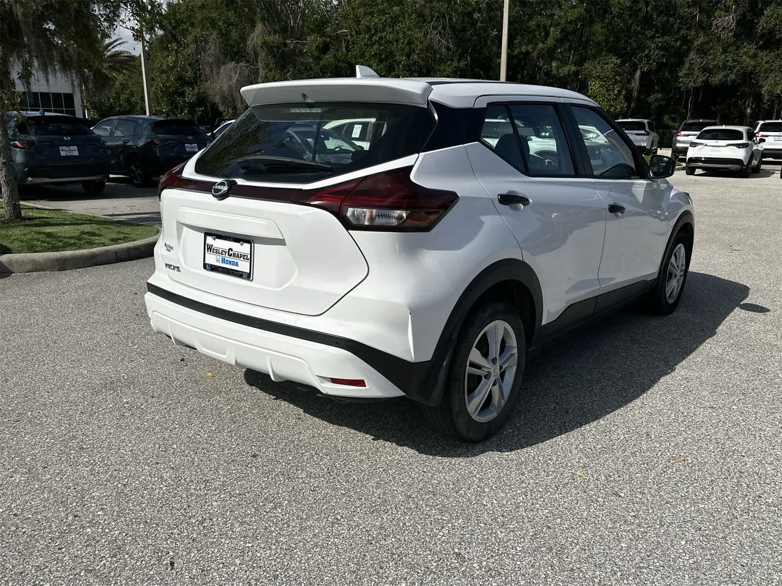 Thumbnail: 2022 Nissan Kicks - 6