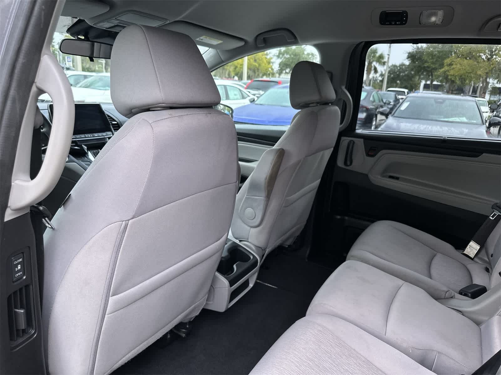 Thumbnail: 2018 Honda Odyssey - 14