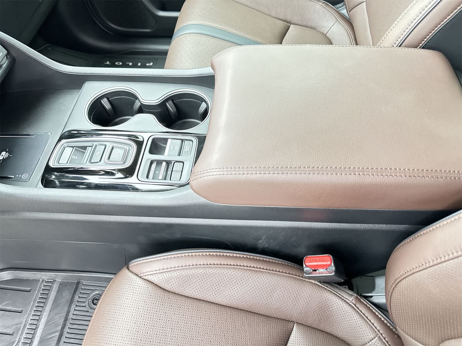 Thumbnail: 2025 Honda Pilot - 19