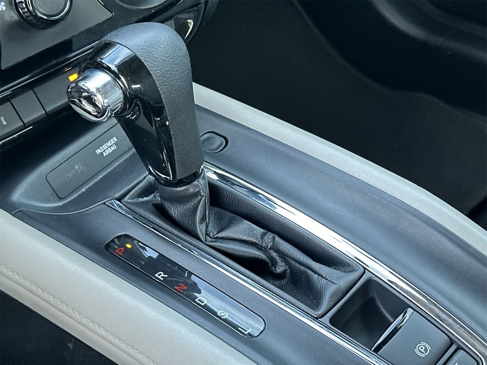 Thumbnail: 2022 Honda HR-V - 21