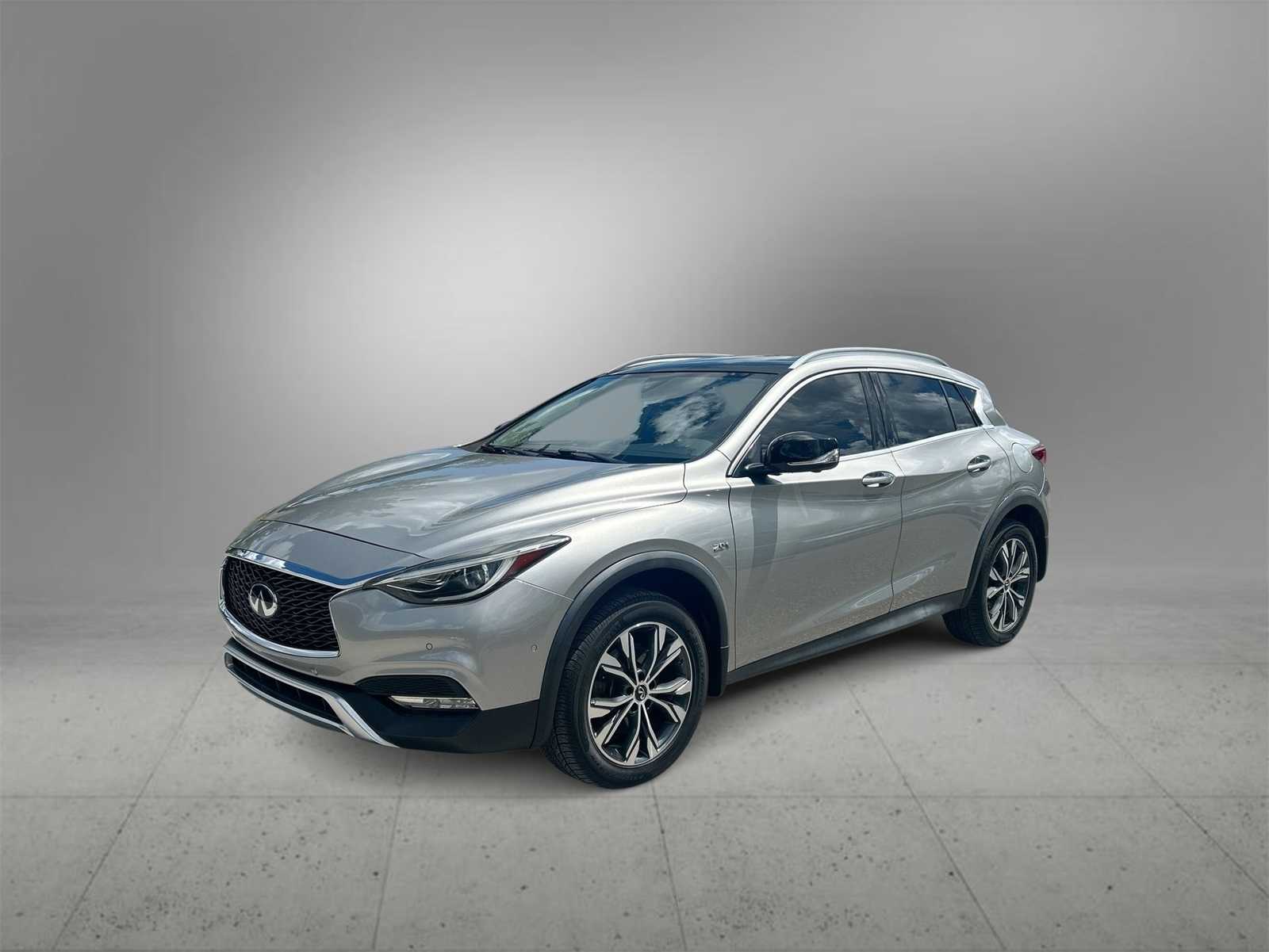 2018 INFINITI QX30 Essential -
                Wesley Chapel, FL