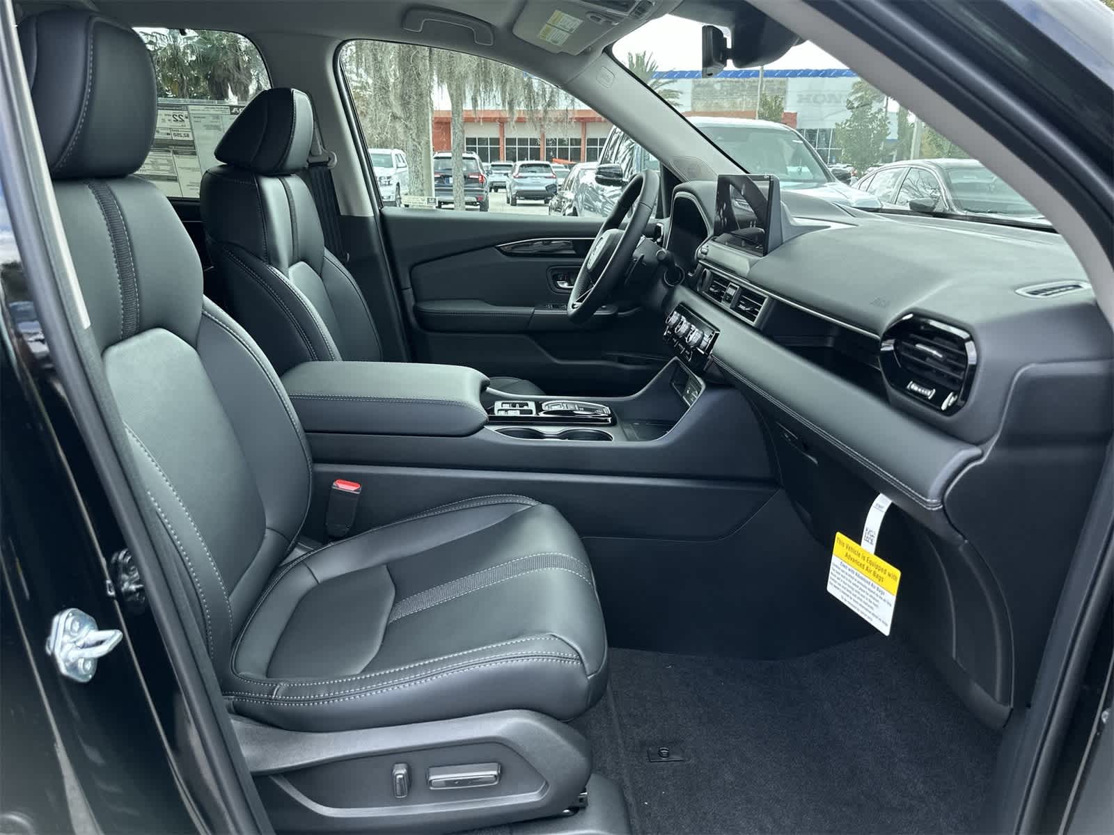 Thumbnail: 2026 Honda Pilot - 17