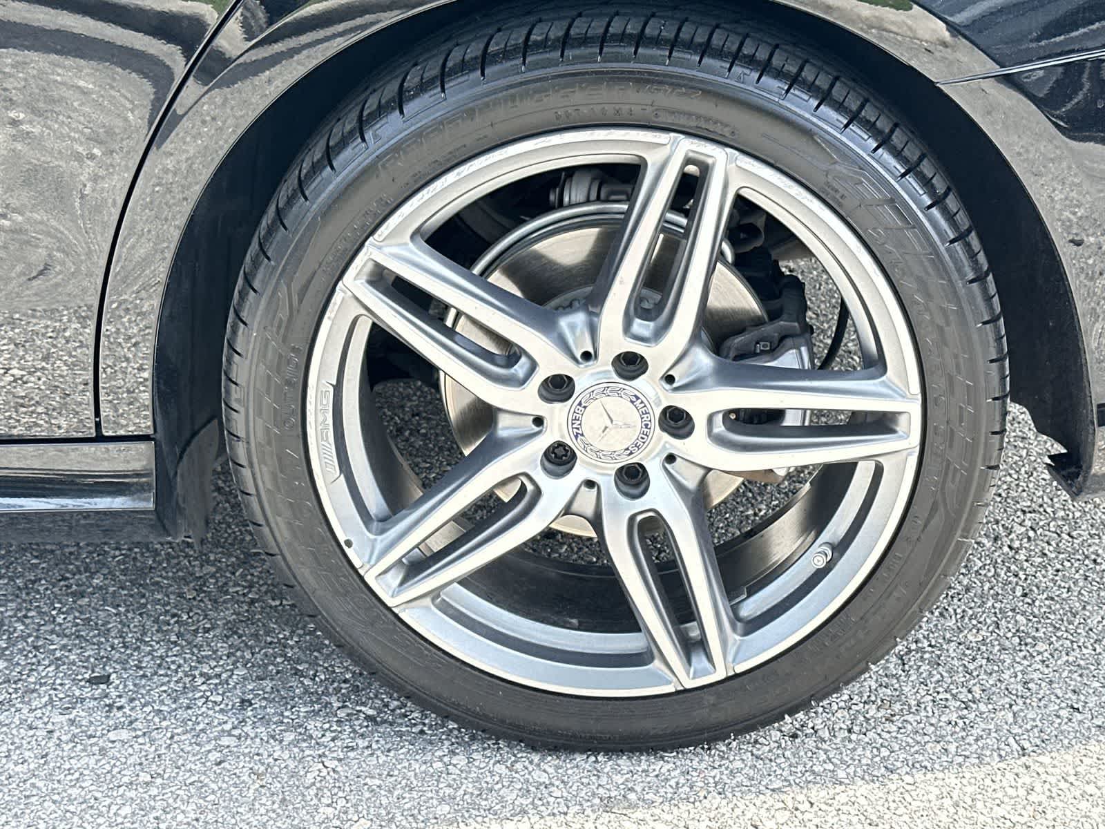 Thumbnail: 2017 Mercedes-Benz E-Class - 12