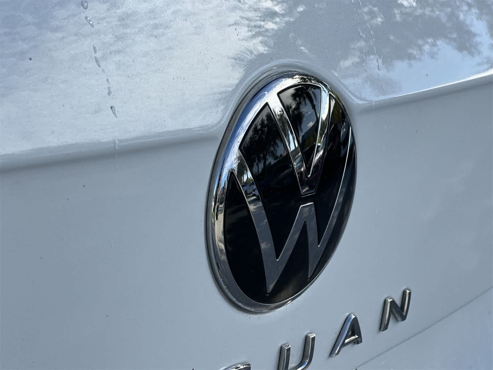 Thumbnail: 2024 Volkswagen Tiguan - 10