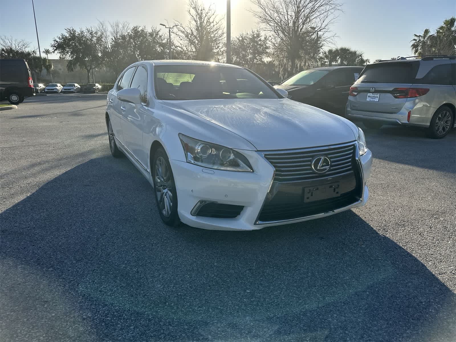 Thumbnail: 2014 Lexus LS - 8
