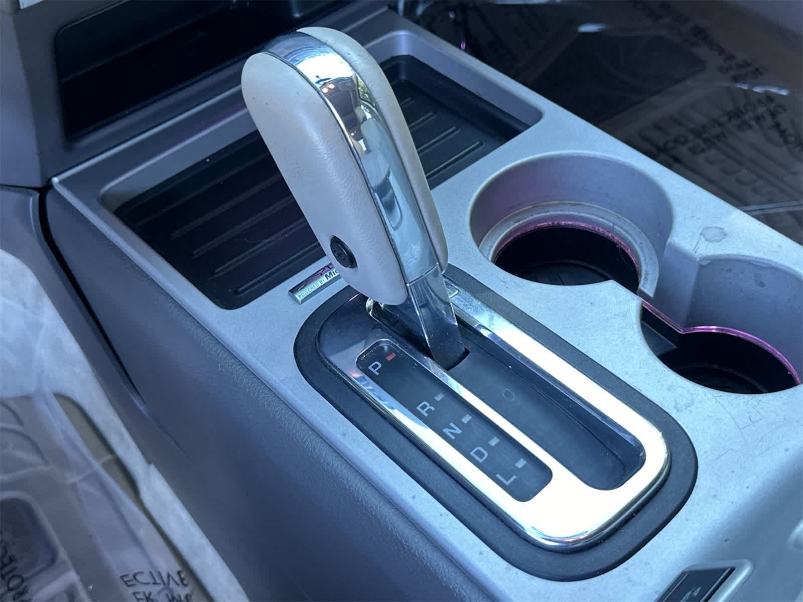 Thumbnail: 2009 Ford Edge - 20