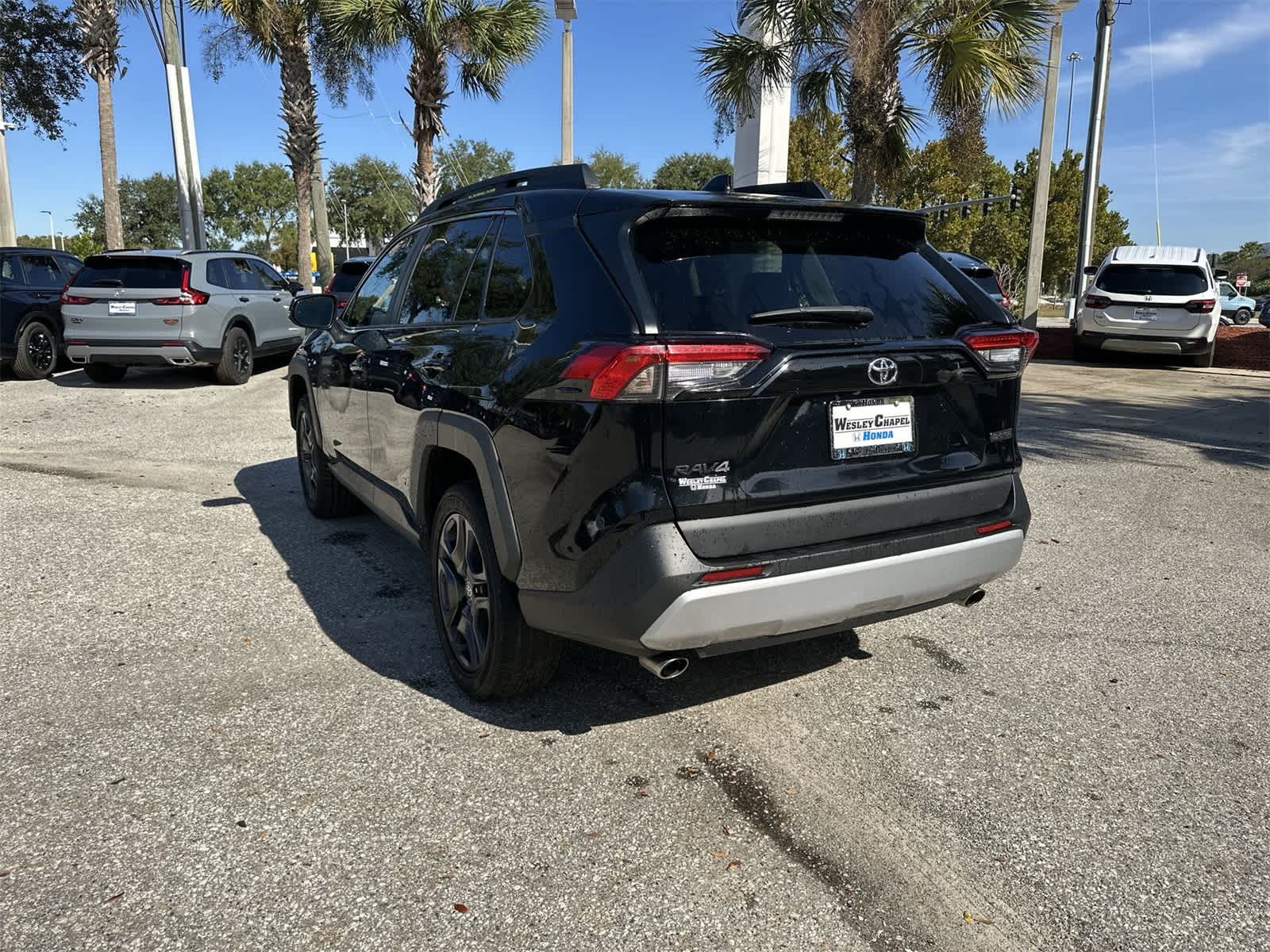 Thumbnail: 2023 Toyota RAV4 - 4