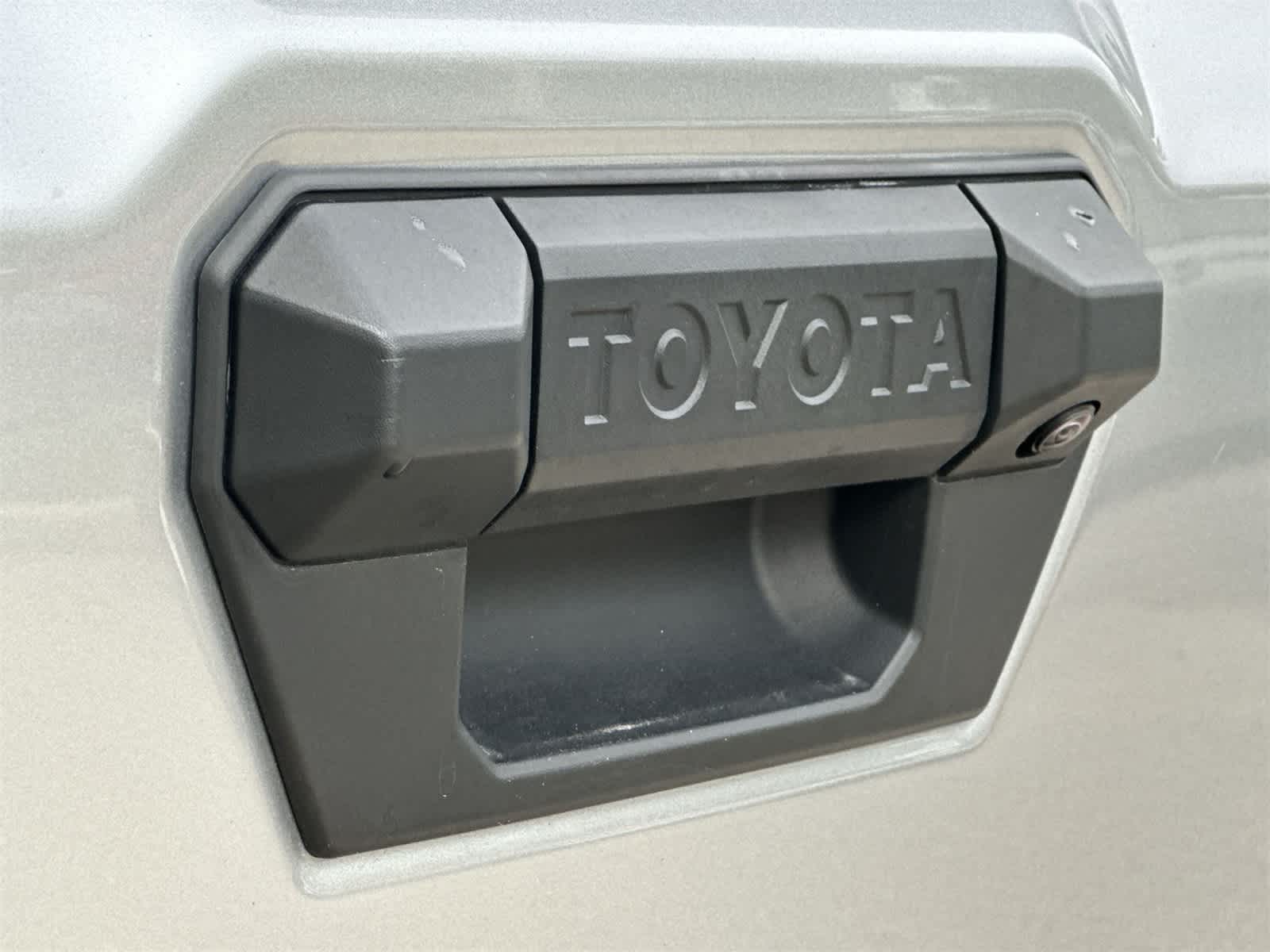 Thumbnail: 2025 Toyota Tacoma - 10