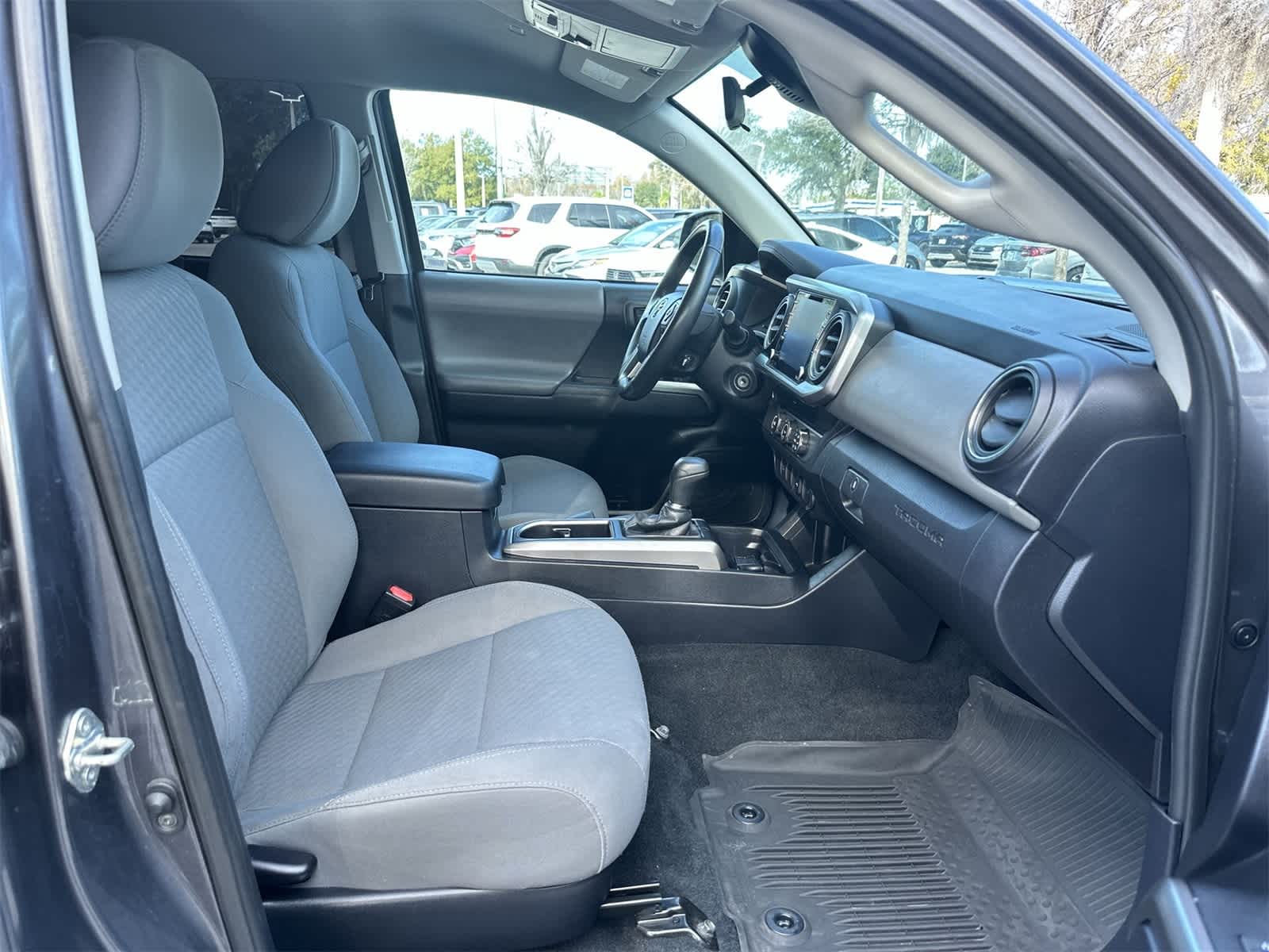 Thumbnail: 2021 Toyota Tacoma - 17