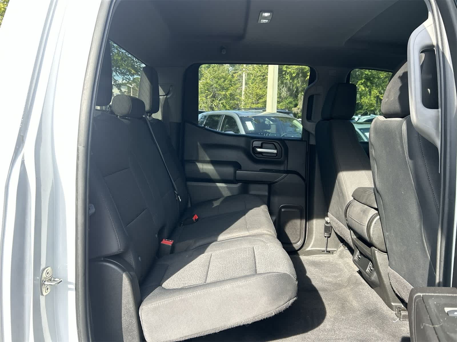 Thumbnail: 2020 Chevrolet Silverado 1500 - 16