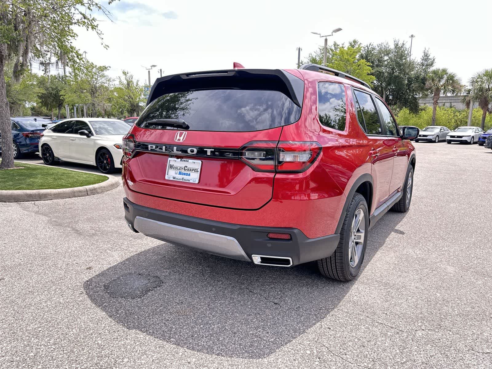 Thumbnail: 2026 Honda Pilot - 6