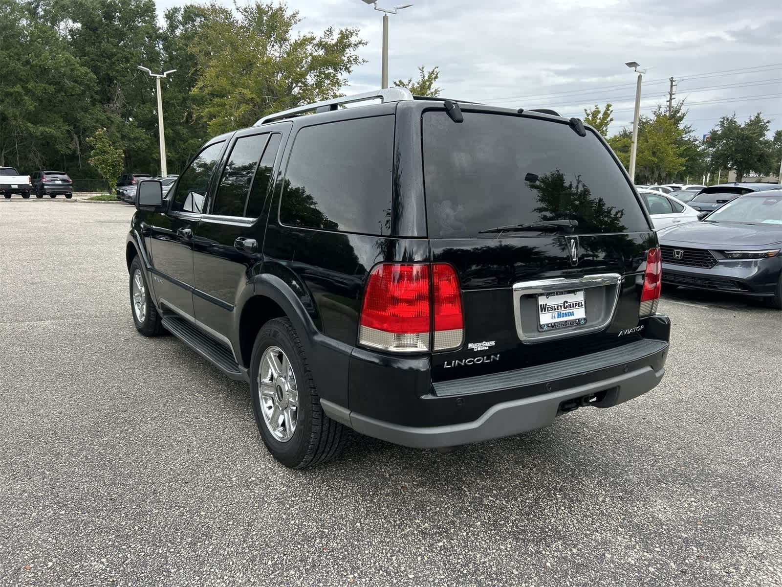 Thumbnail: 2005 Lincoln Aviator - 4