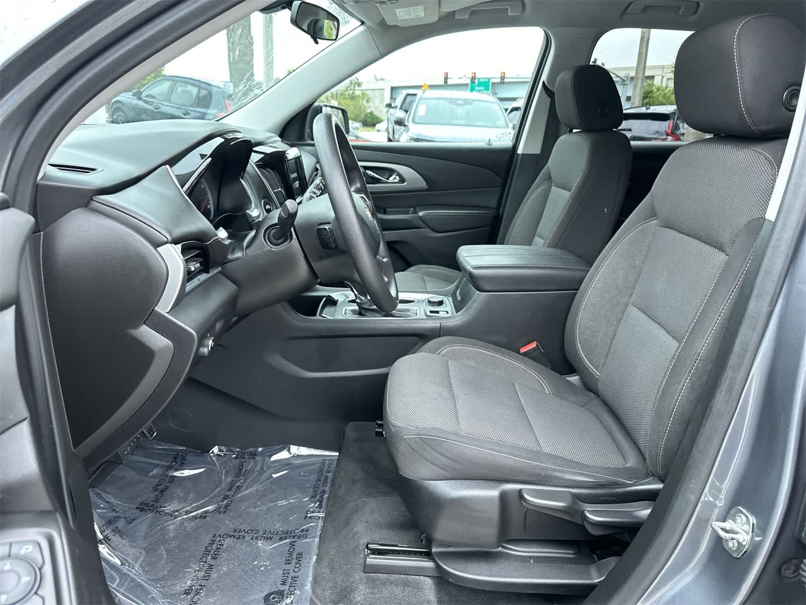 Thumbnail: 2020 Chevrolet Traverse - 13