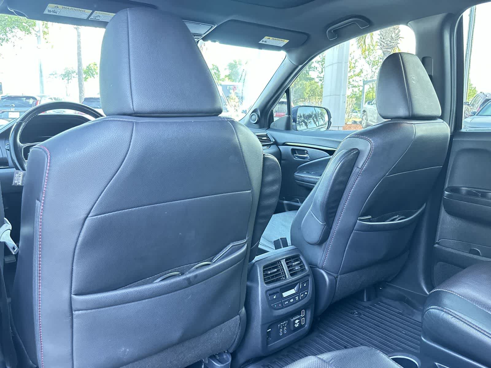 Thumbnail: 2022 Honda Pilot - 16
