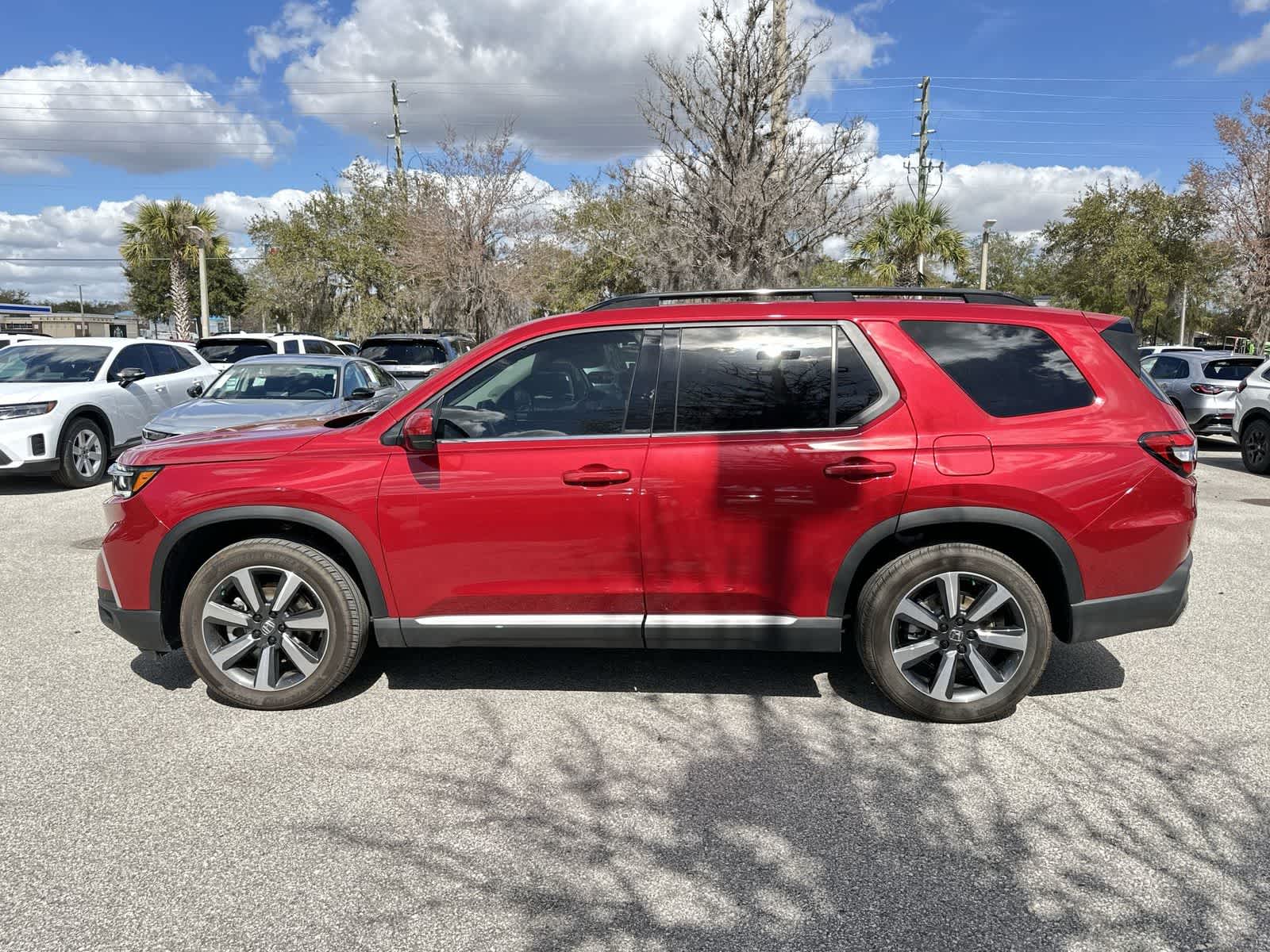 Thumbnail: 2025 Honda Pilot - 3